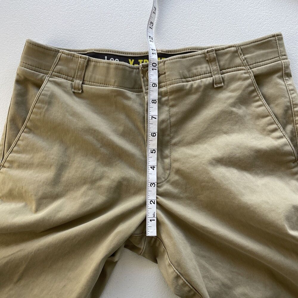Lee Extreme Comfort Mens Sz 32X27 (Length Hemmed 27 In) Straight Fit Khaki Pants - Picture 7 of 11